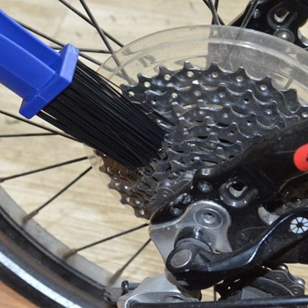 Brosse de nettoyage pour chaîn - Motorcycle Gear Oil For Chain avis et prix
